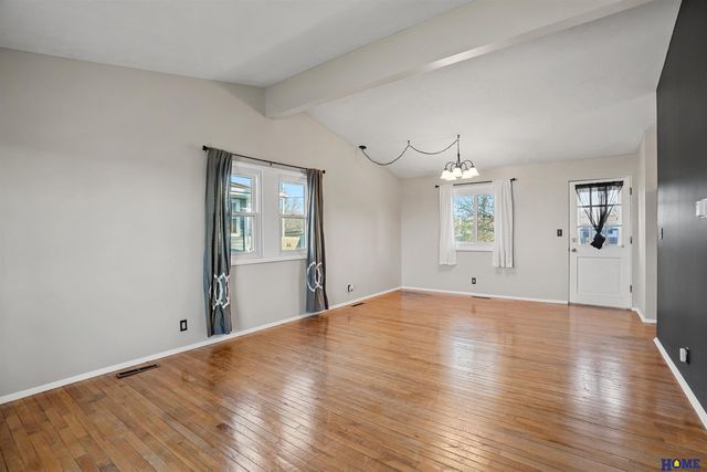 8321 Elizabeth Drive, Lincoln, NE 68505