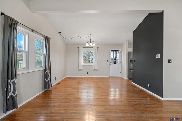 8321 Elizabeth Drive, Lincoln, NE 68505