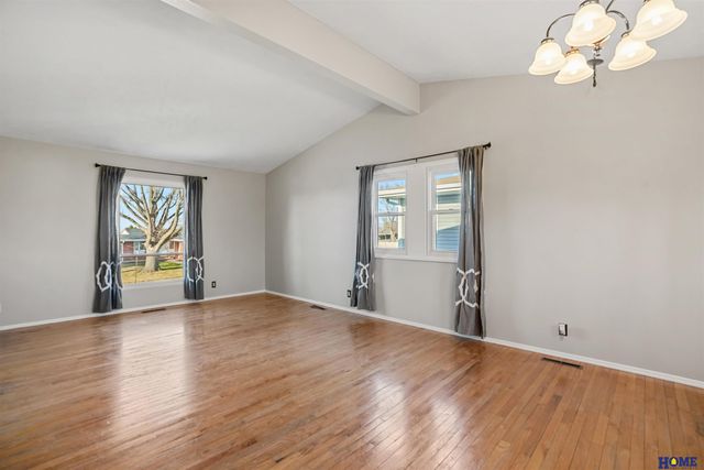 8321 Elizabeth Drive, Lincoln, NE 68505