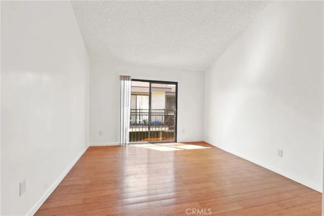 1239 W Rosecrans 26, Gardena, CA 90247