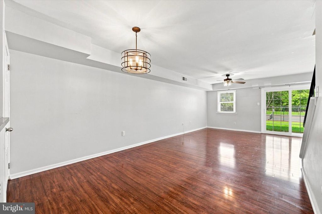 7 YORKTOWN CT #116 U-7, BLUE BELL, PA 19422 — photo 3
