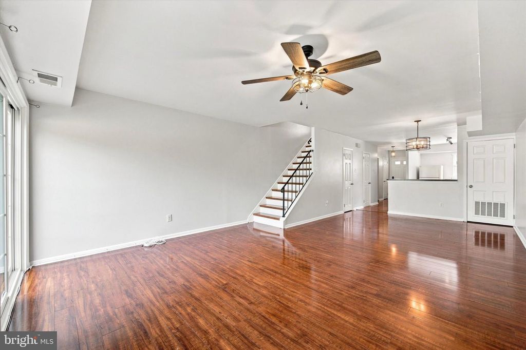 7 YORKTOWN CT #116 U-7, BLUE BELL, PA 19422 — photo 5