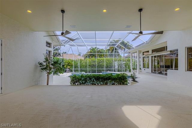 2055 Swainsons RUN, Naples, FL 34105