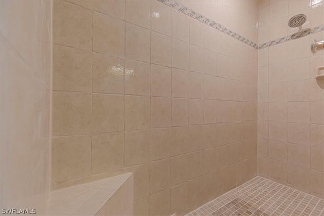 2055 Swainsons RUN, Naples, FL 34105