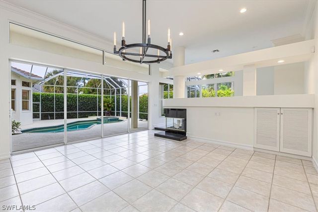 2055 Swainsons RUN, Naples, FL 34105