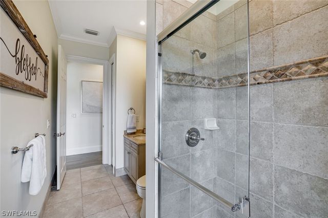 9809 Rocky Bank DR, Naples, FL 34109