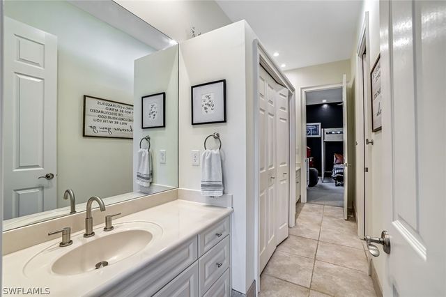 9809 Rocky Bank DR, Naples, FL 34109