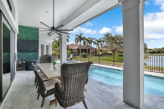 9809 Rocky Bank DR, Naples, FL 34109