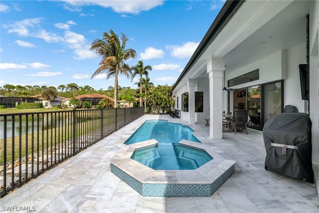 9809 Rocky Bank DR, Naples, FL 34109