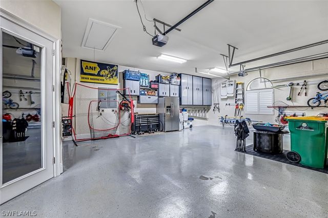 9809 Rocky Bank DR, Naples, FL 34109