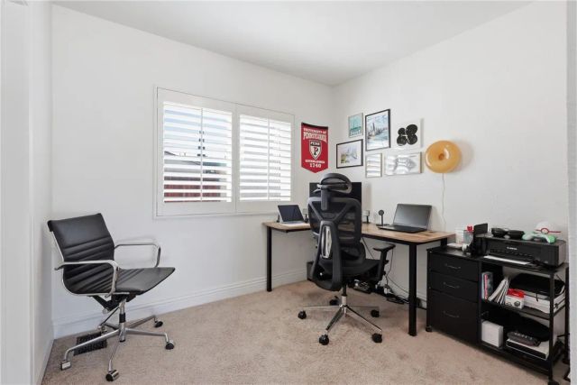 1011 W Cypress, Redlands, CA 92373