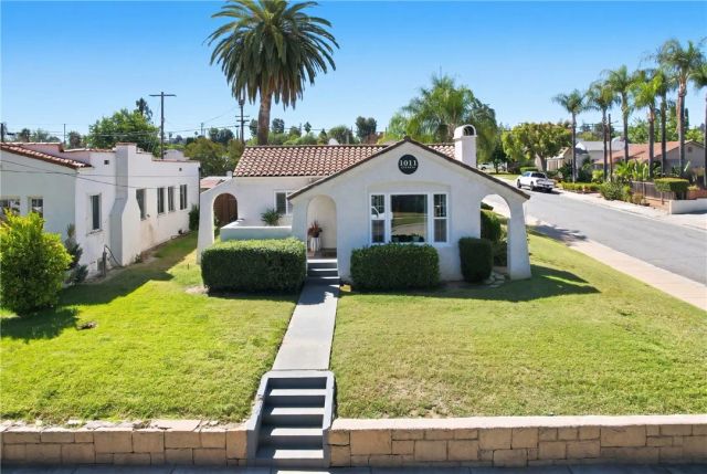 1011 W Cypress, Redlands, CA 92373