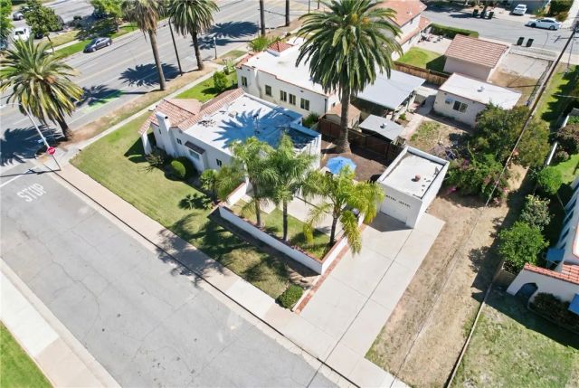 1011 W Cypress, Redlands, CA 92373