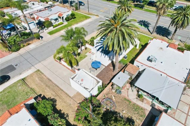 1011 W Cypress, Redlands, CA 92373