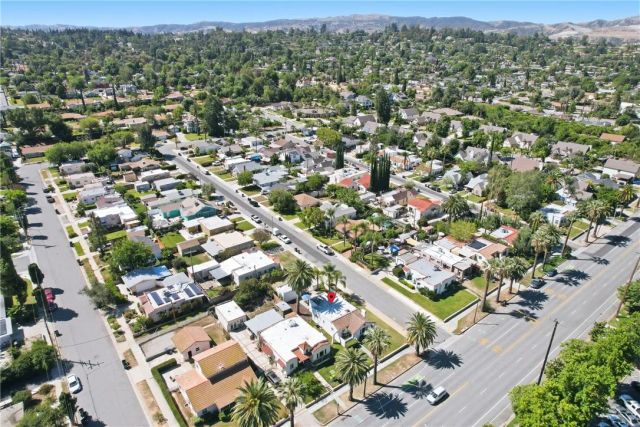 1011 W Cypress, Redlands, CA 92373