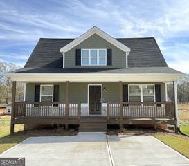 190 Charlotte Circle, Statham, GA 30666
