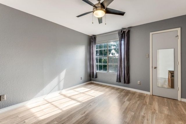 5740 Martel Avenue B14, Dallas, TX 75206