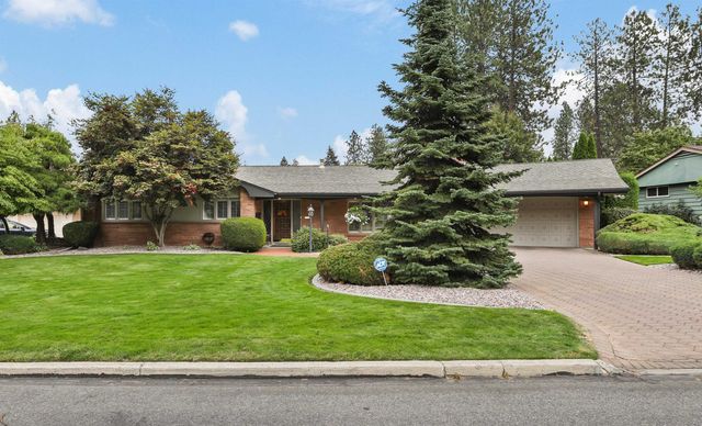 4215 S Napa St, Spokane, WA 99203 property photo