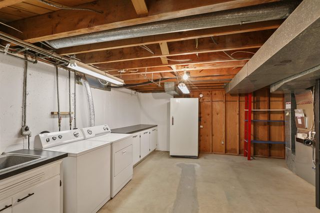 4215 S Napa St, Spokane, WA 99203