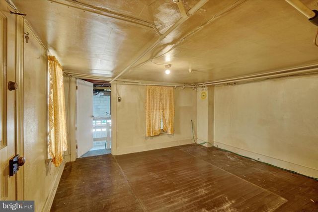 659 W BROADWAY, Red Lion, PA 17356