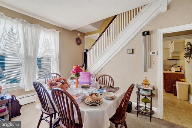 659 W BROADWAY, Red Lion, PA 17356