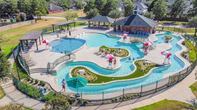 9535 Empress Crossing Drive, Spring, TX 77379