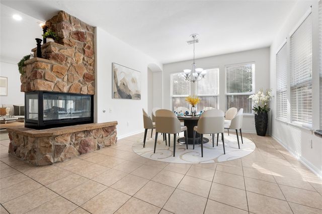 9535 Empress Crossing Drive, Spring, TX 77379