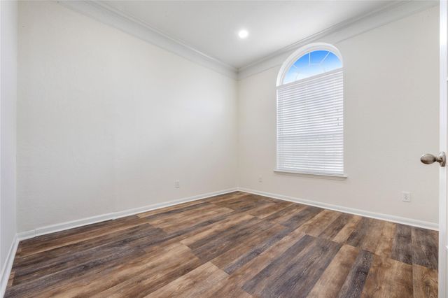 9535 Empress Crossing Drive, Spring, TX 77379