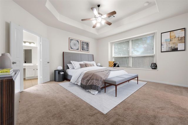 9535 Empress Crossing Drive, Spring, TX 77379