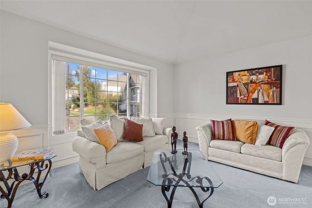 2414 Kennewick Place NE, Renton, WA 98056