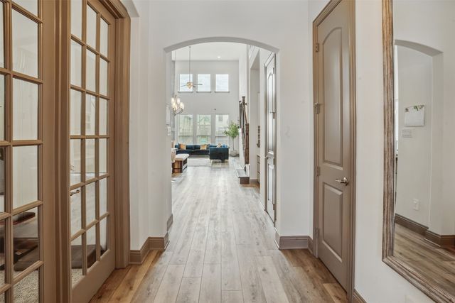 4407 Smokey Quartz Lane, Arlington, TX 76005