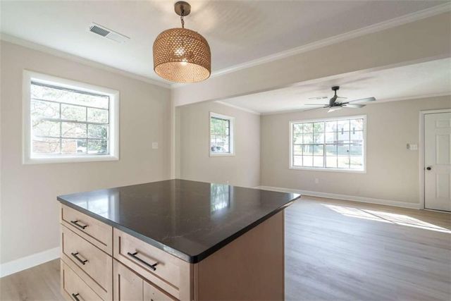 511 Lee Byrd Road, Loganville, GA 30052