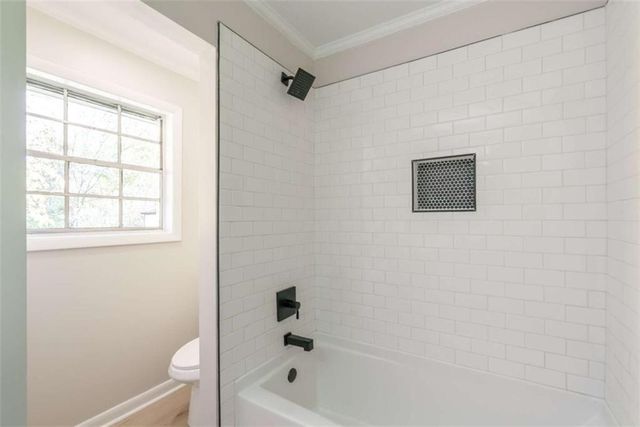 511 Lee Byrd Road, Loganville, GA 30052