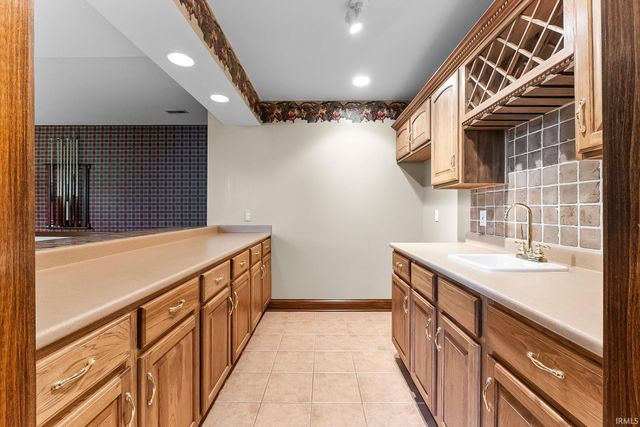 2705 Baywood Trail, Fort Wayne, IN 46845