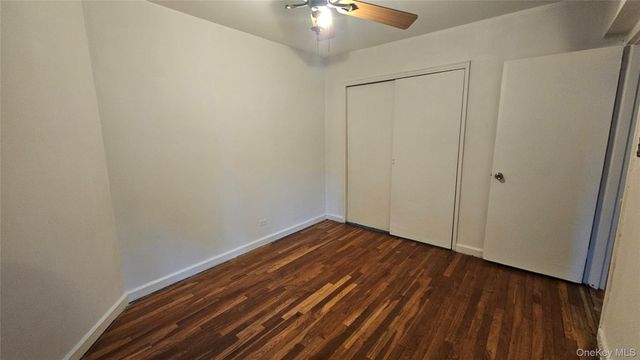 44-69 Kissena Boulevard 4M, Flushing, NY 11355
