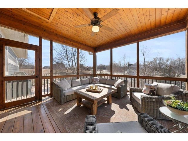 1430 25th Street, Houlton, WI 54082
