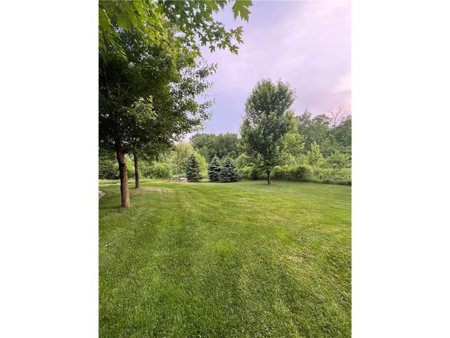 1430 25th Street, Houlton, WI 54082