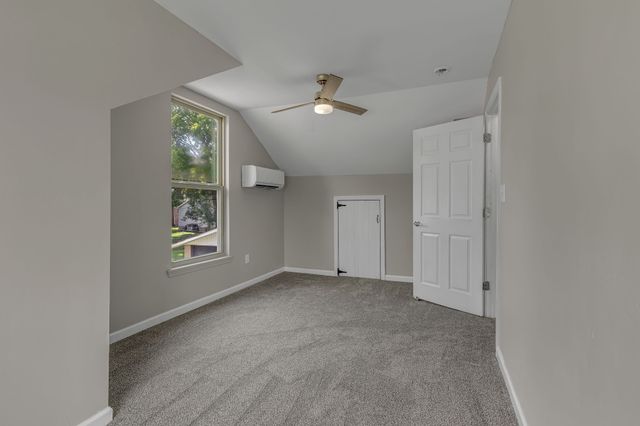 119 Coles Ferry Rd, Gallatin, TN 37066