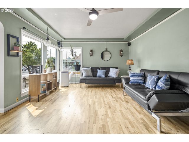 3303 Se 129TH Ave, Portland, OR 97236