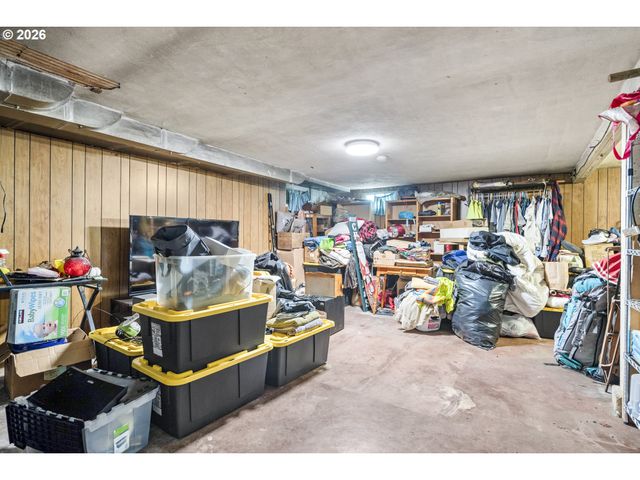 3303 Se 129TH Ave, Portland, OR 97236