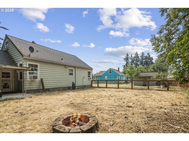 3303 Se 129TH Ave, Portland, OR 97236