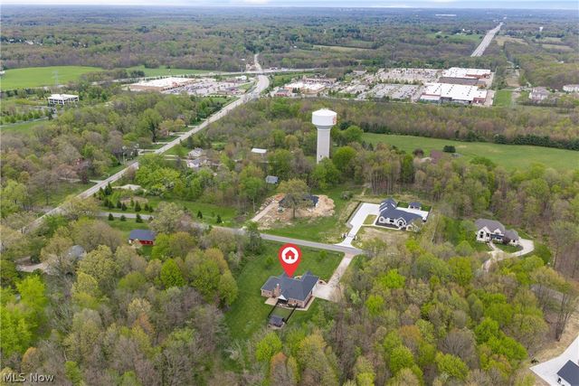 8622 Hunters Ridge Run, Wadsworth, OH 44281