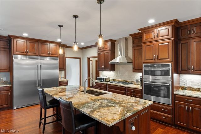 8622 Hunters Ridge Run, Wadsworth, OH 44281