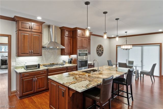8622 Hunters Ridge Run, Wadsworth, OH 44281