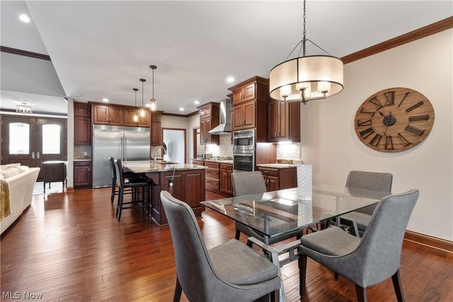 8622 Hunters Ridge Run, Wadsworth, OH 44281