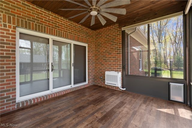 8622 Hunters Ridge Run, Wadsworth, OH 44281