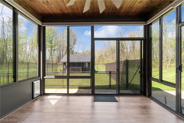 8622 Hunters Ridge Run, Wadsworth, OH 44281