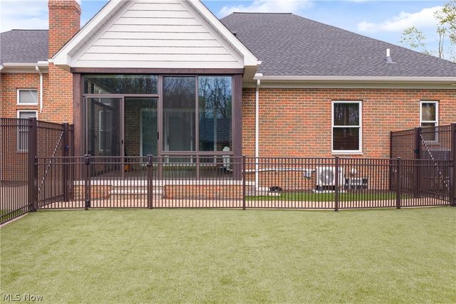 8622 Hunters Ridge Run, Wadsworth, OH 44281