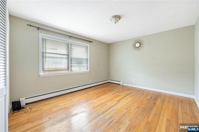 261 10th Street, Palisades Park, NJ 07650