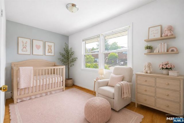 261 10th Street, Palisades Park, NJ 07650